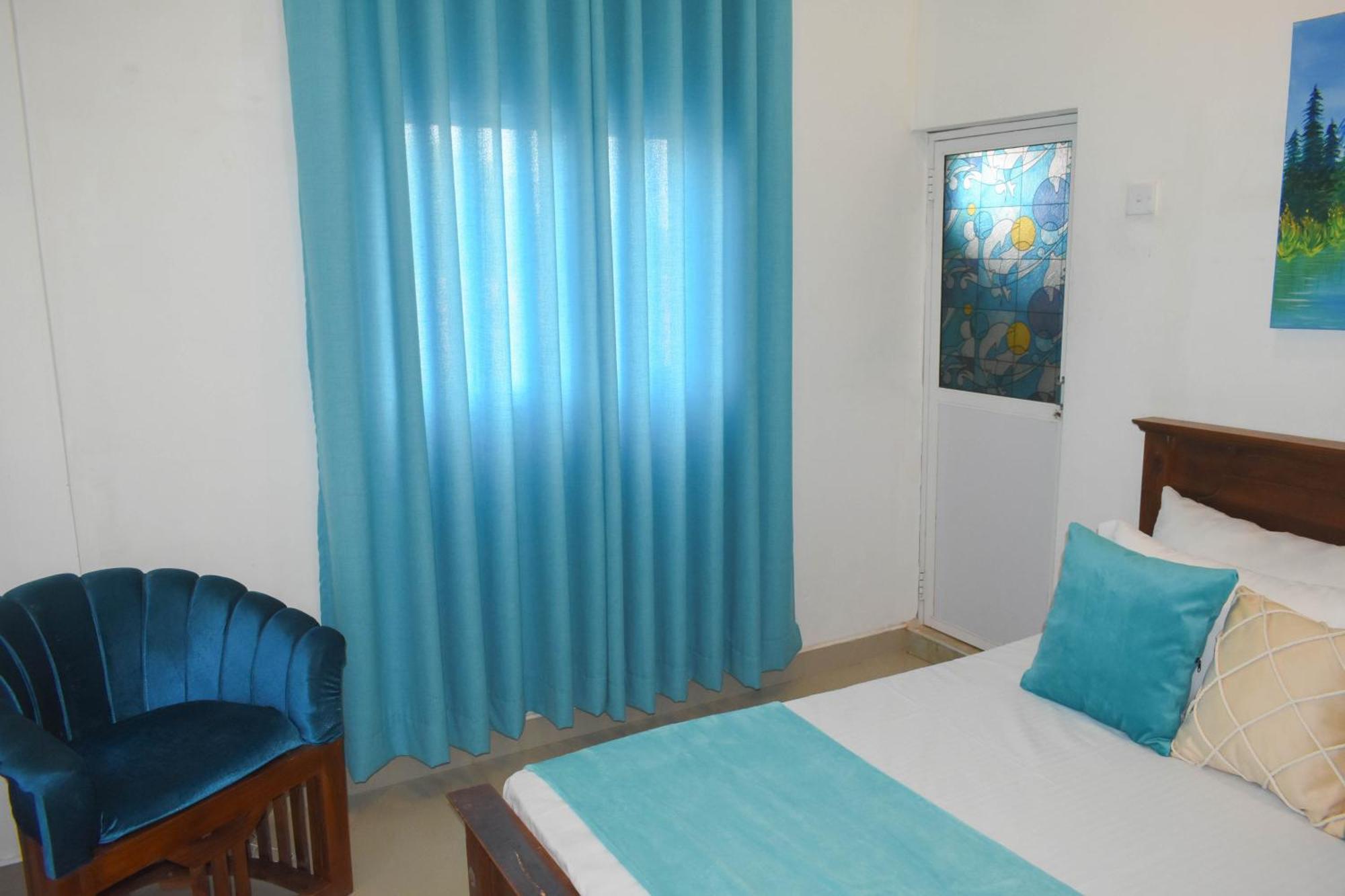 Bhashiz Villa Negombo Buitenkant foto