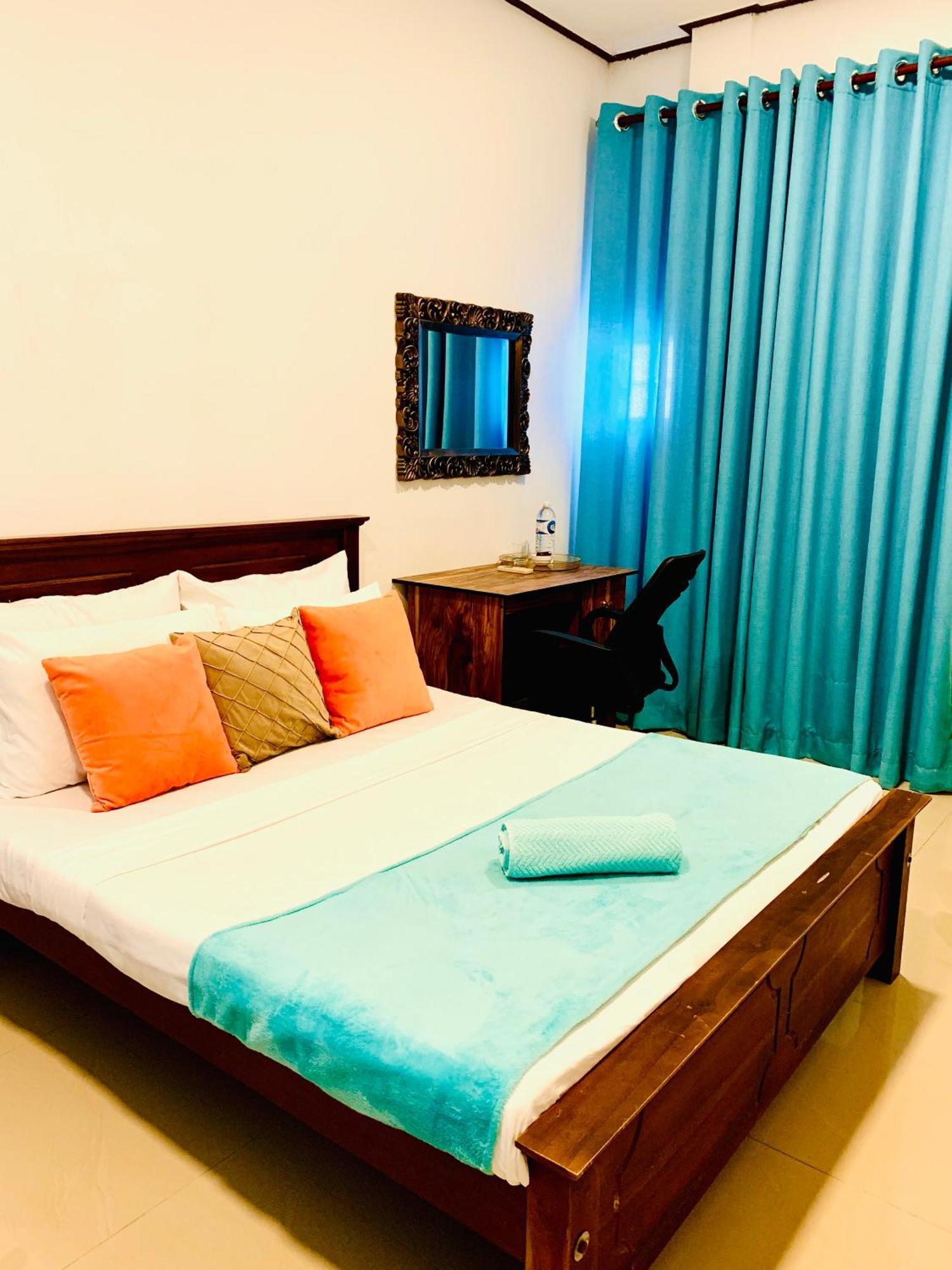 Bhashiz Villa Negombo Buitenkant foto